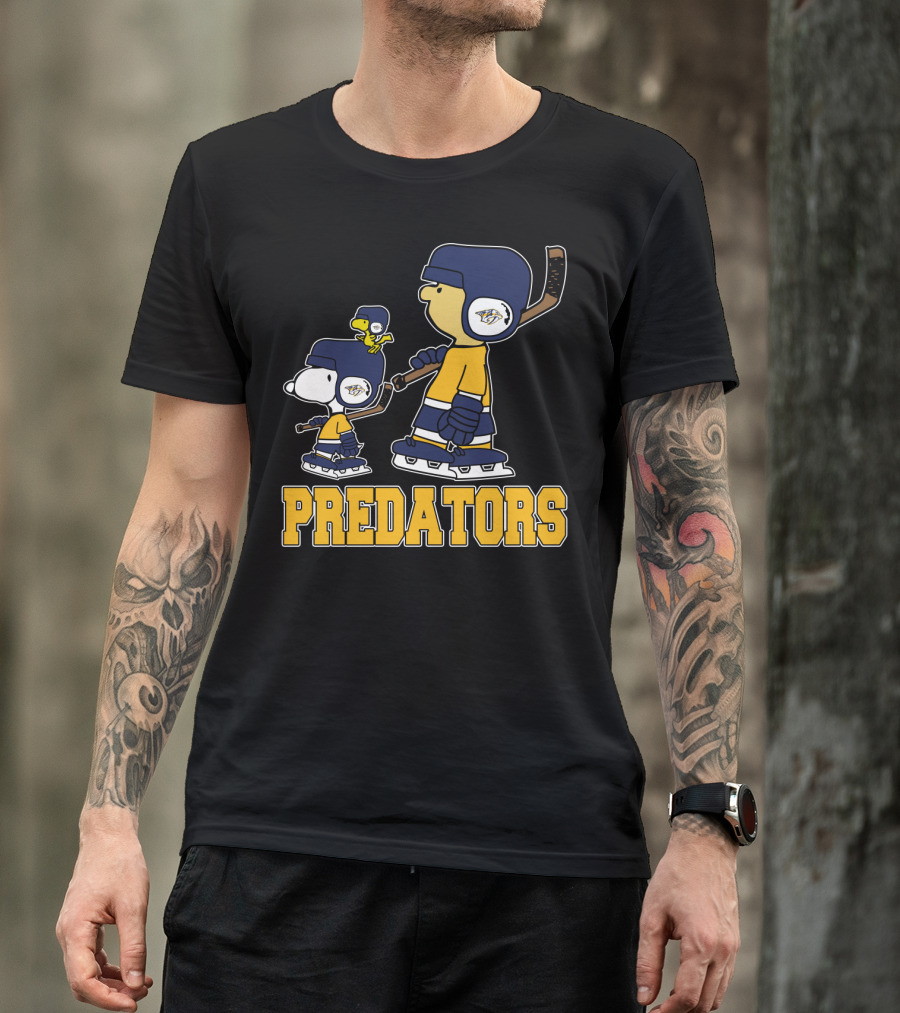 Snoopy And Woodstock Nashville Predators Ice Hockey Fans T-Shirt