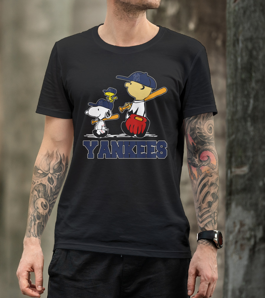 Snoopy Peanuts Characters Yankees Baseball T-Shirt
