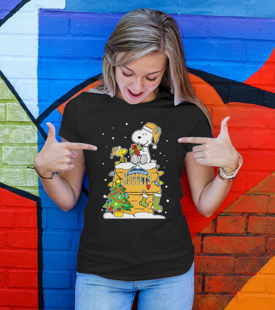 Denver Nuggets Snoopy Christmas Holiday Peanuts Basketball Fan T-Shirt