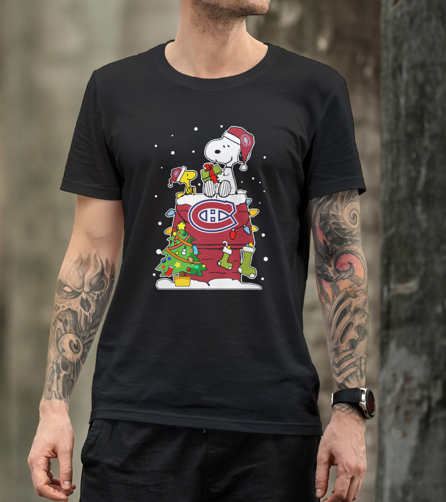 Montreal Canadiens Snoopy And Woodstock Christmas Scene T-Shirt