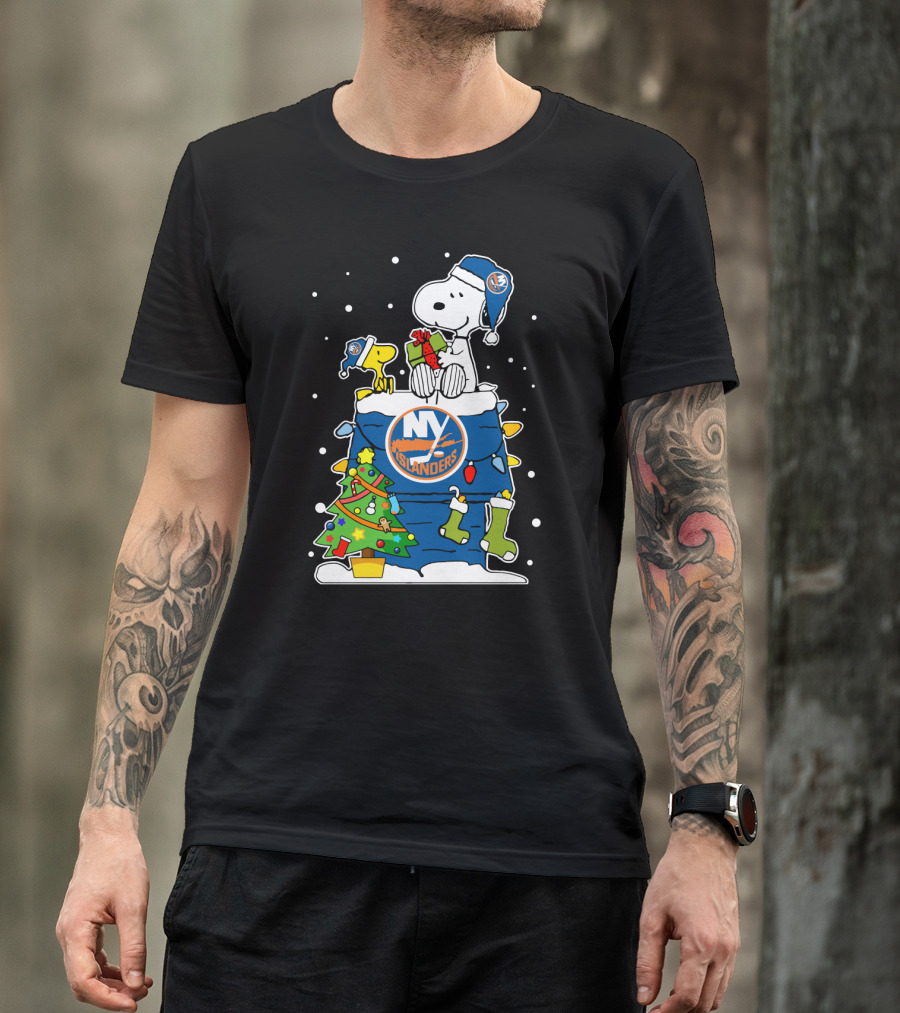 New York Islanders Snoopy And Woodstock Christmas Hockey Fans T-Shirt