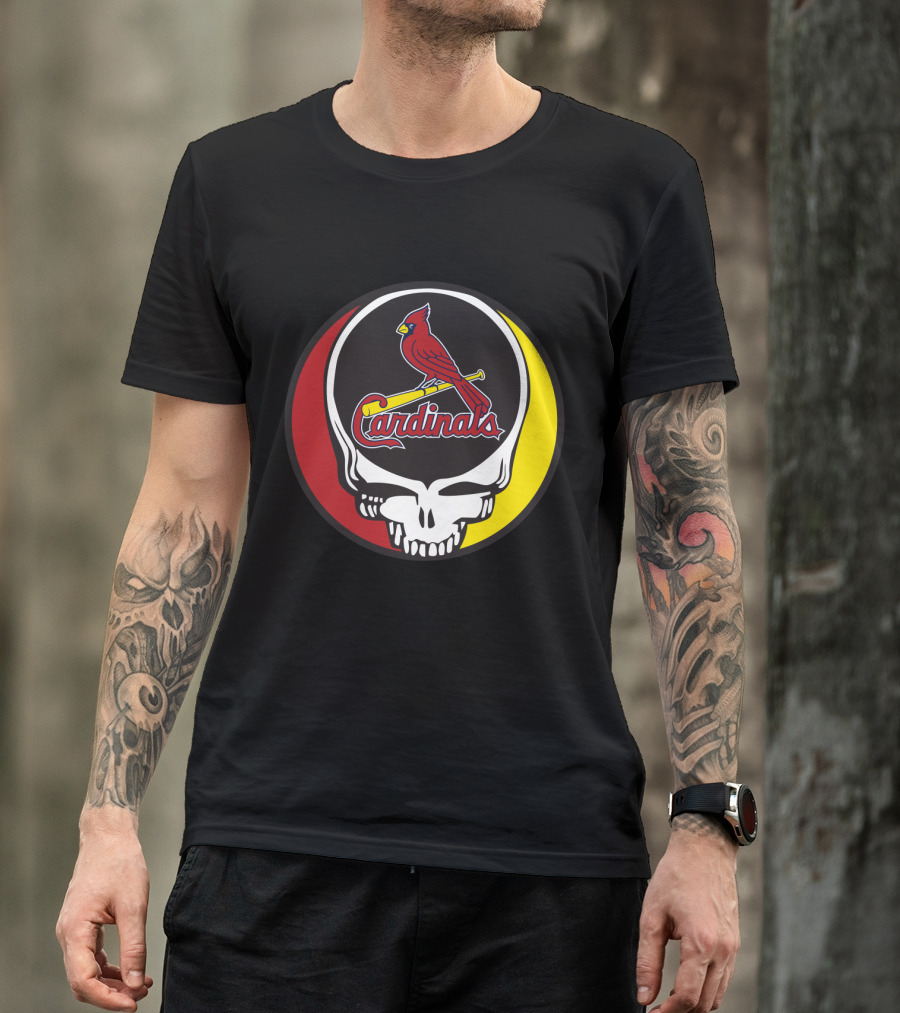 Grateful Dead Skull Design With St. Louis Cardinals Logo For Fans T-Shirt