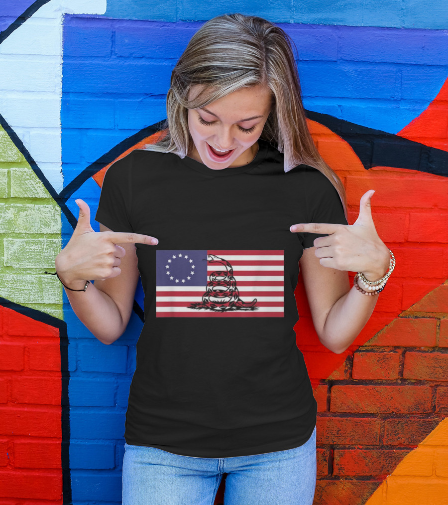 Betsy Ross Flag Combined With Gadsden Snake Icon 13 Star Colonial American Symbolism T-Shirt