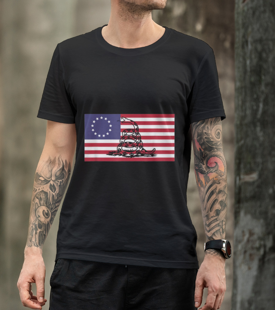 Betsy Ross Flag Combined With Gadsden Snake Icon 13 Star Colonial American Symbolism T-Shirt