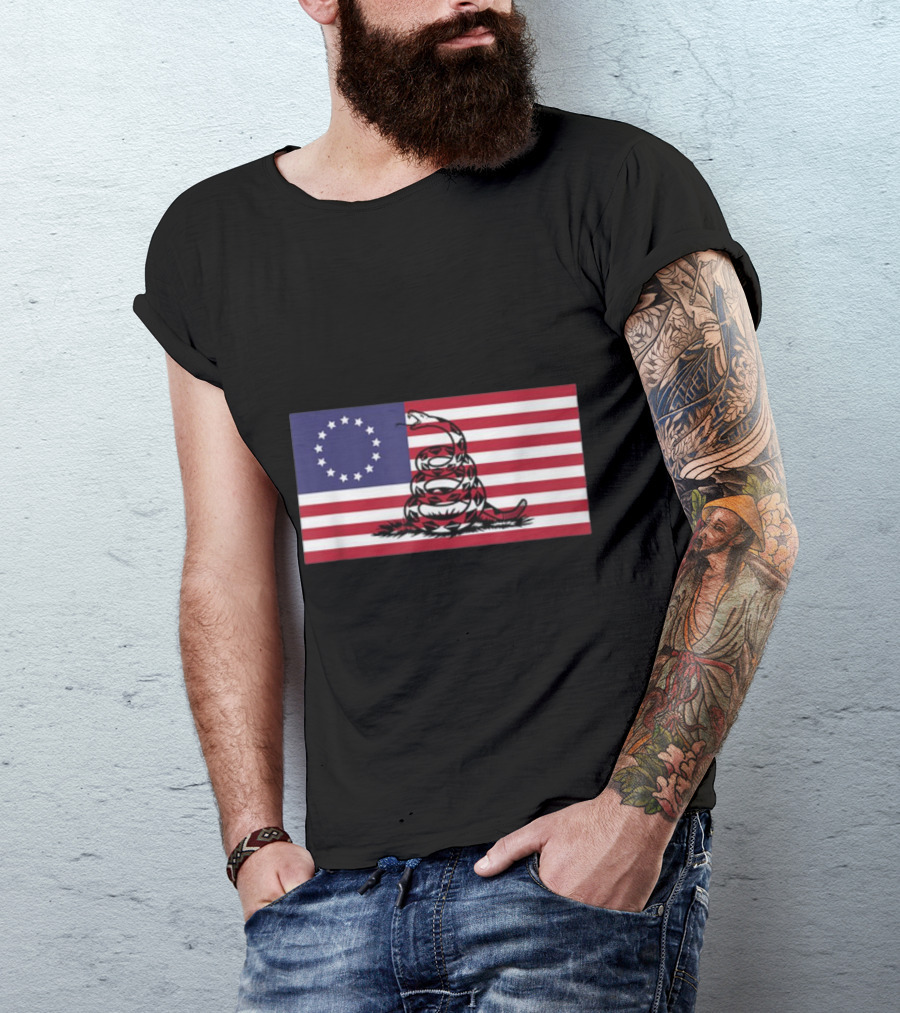 Betsy Ross Flag Combined With Gadsden Snake Icon 13 Star Colonial American Symbolism T-Shirt