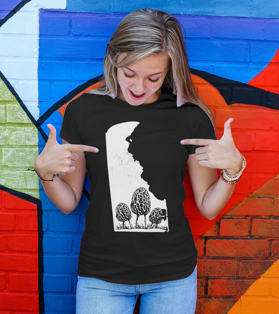 Delaware Morel Mushroom Hunting Foraging Shrooming Hunter Exploration T-Shirt