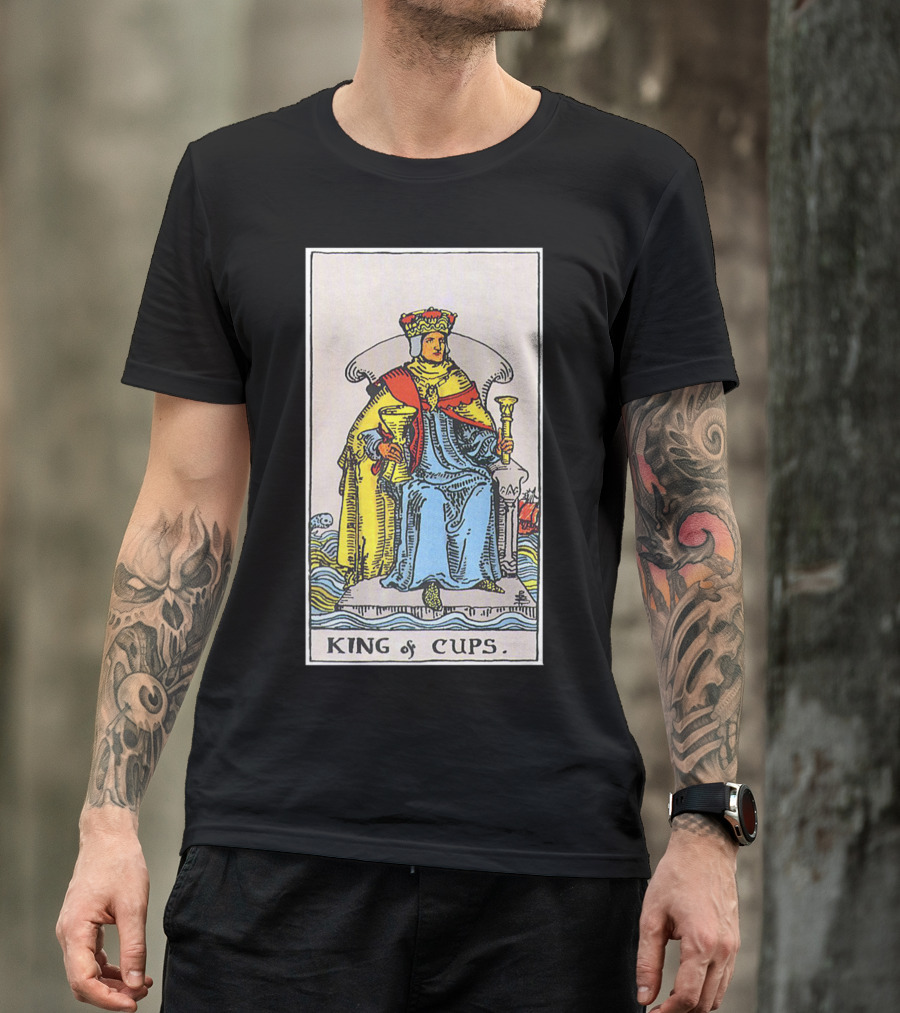 King Of Cups Tarot Card Ruler Element Water Symbolism T-Shirt