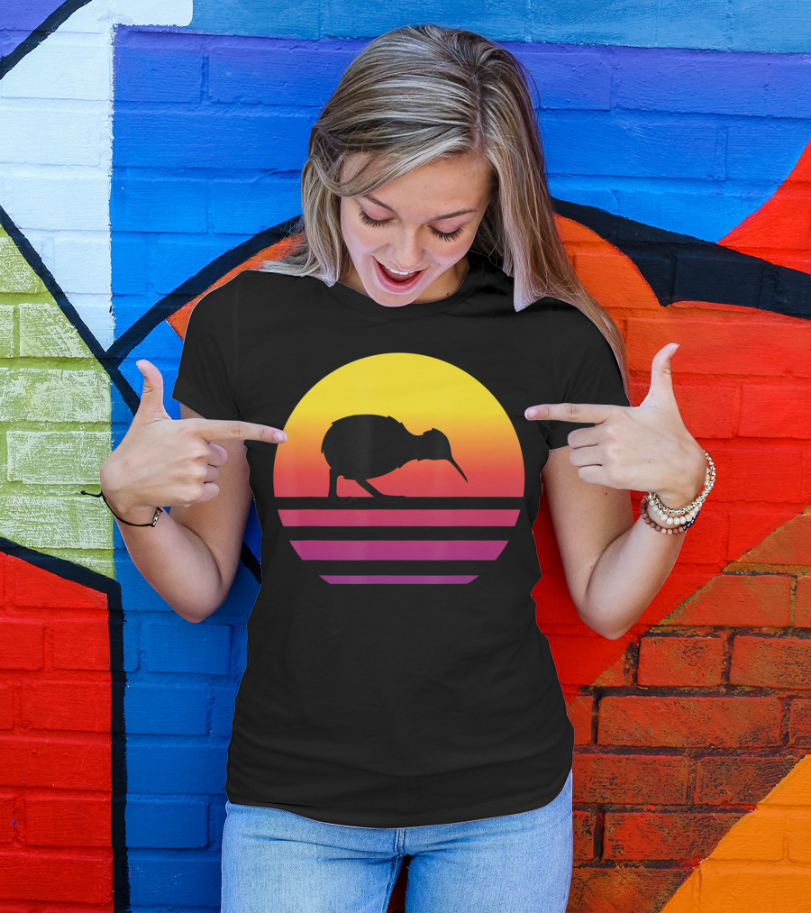 Retro Sunset Kiwi Silhouette New Zealand Pacific T-Shirt