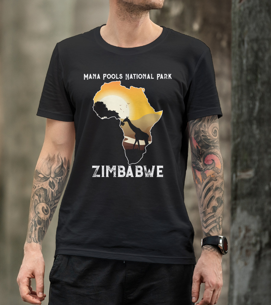 Mana Pools National Park Africa Giraffe Sunset Zimbabwe T-Shirt