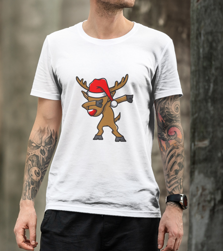 Funny Dabbing Reindeer With Santa Hat Christmas Costume T-Shirt