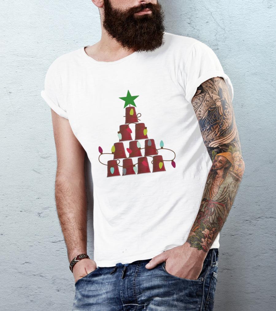 Red Cup Stacked Christmas Tree With Lights And Star Topper T-Shirt