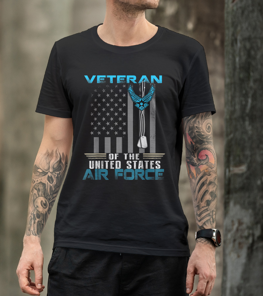 Veteran United States Air Force With Dog Tags And Flag T-Shirt
