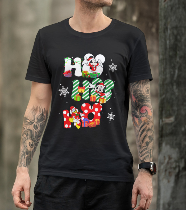 Mickey Mouse And Donald Duck Ho Ho Ho Christmas Snowflakes And Presents T-Shirt