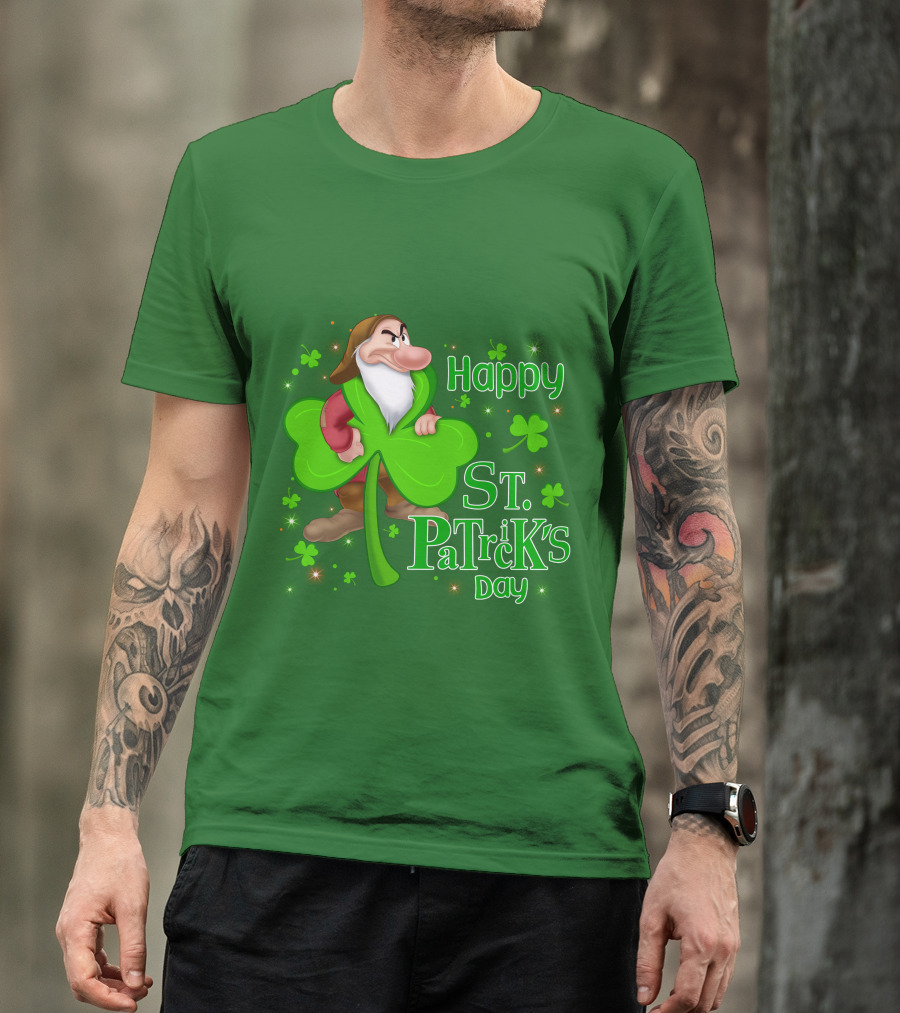 Happy St. Patrick's Day Grumpy Dwarf With Clover And Shamrocks T-Shirt