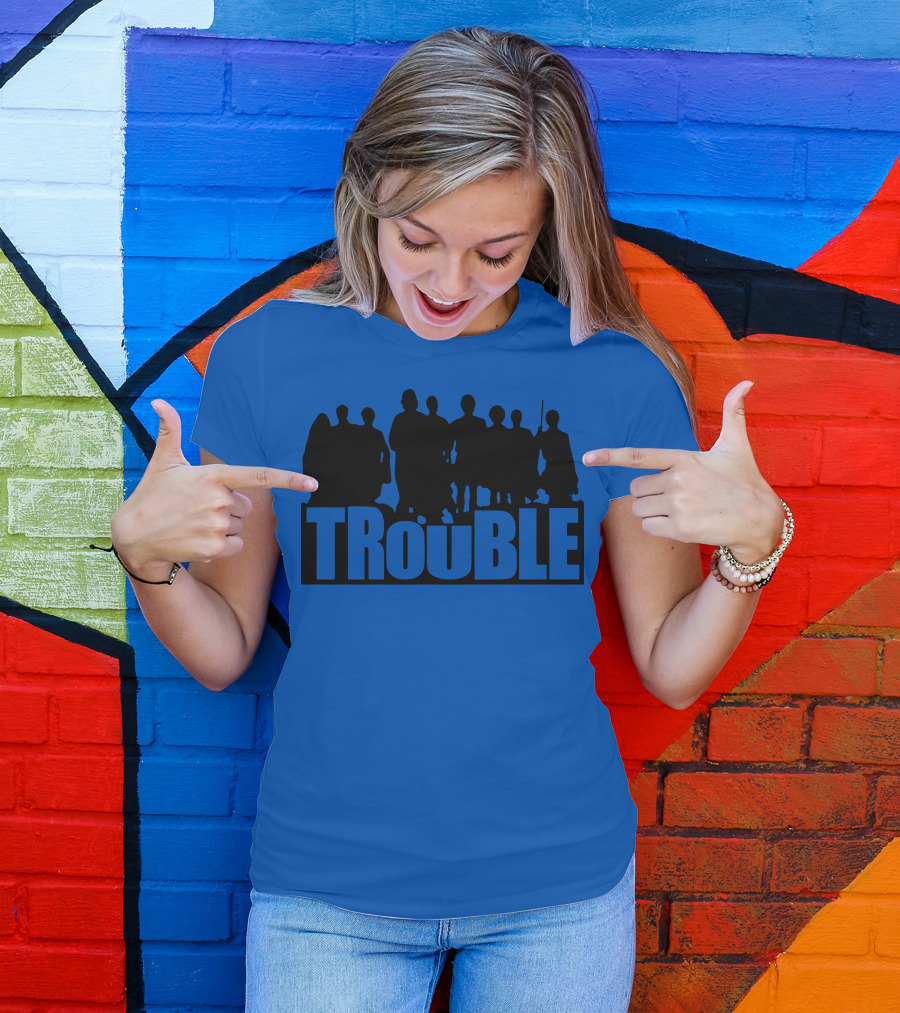 TROUBLE Silhouettes Ensemble T-Shirt