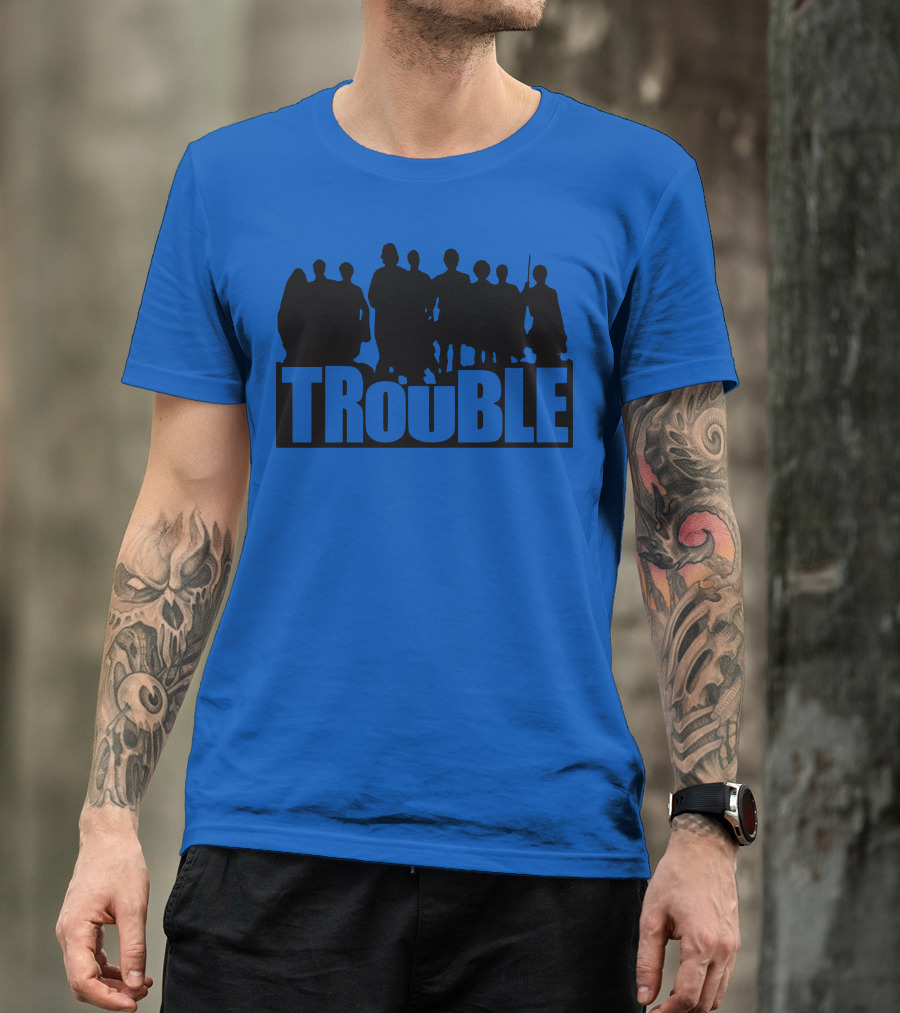 TROUBLE Silhouettes Ensemble T-Shirt