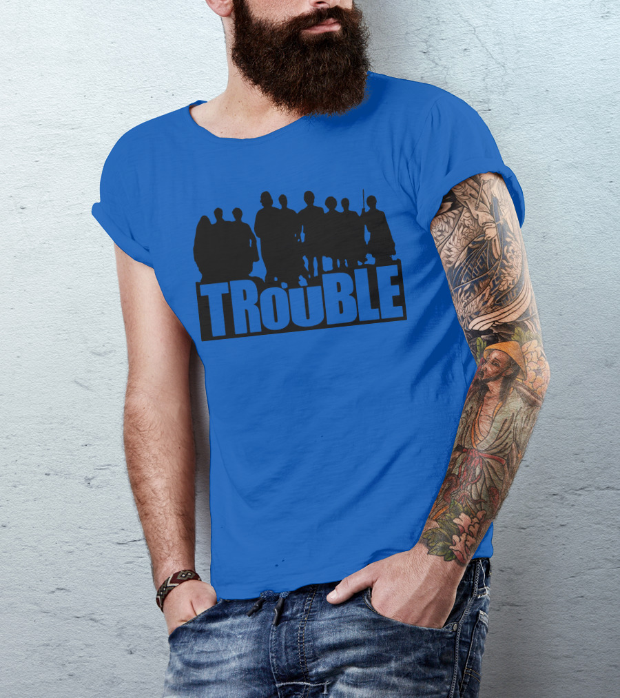 TROUBLE Silhouettes Ensemble T-Shirt