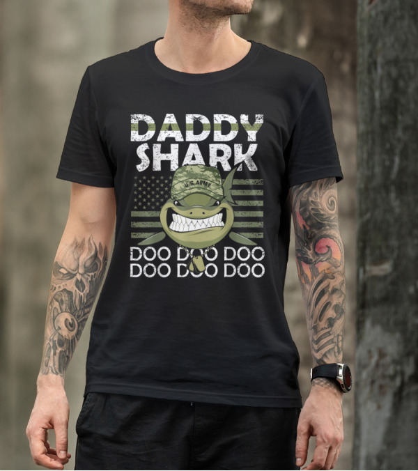 U.S. Army Daddy Shark Doo Doo Doo With American Flag And Military Hat T-Shirt