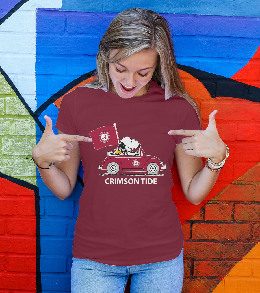 Alabama Crimson Tide Snoopy Woodstock Driving Car T-Shirt