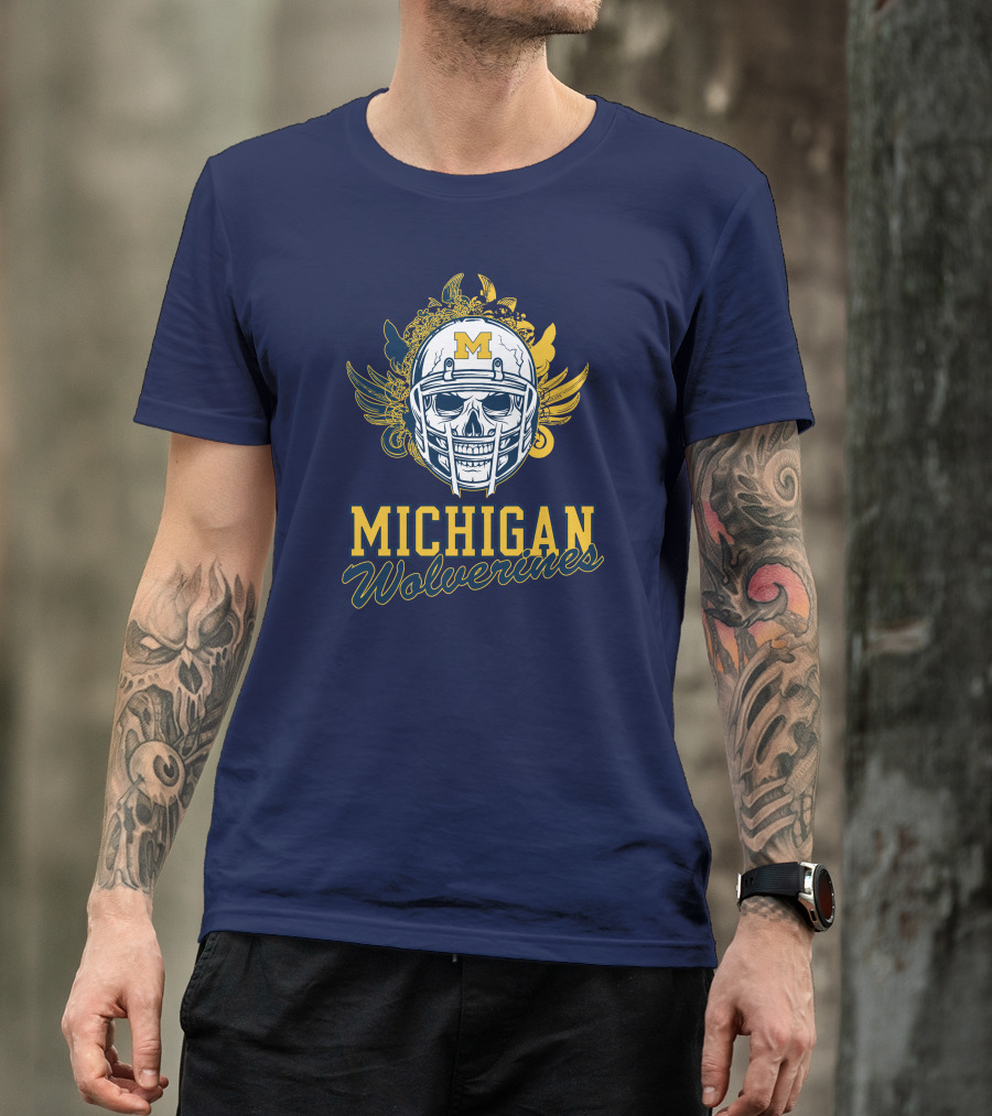 Michigan Wolverines Skull Helmet With Floral Wings T-Shirt