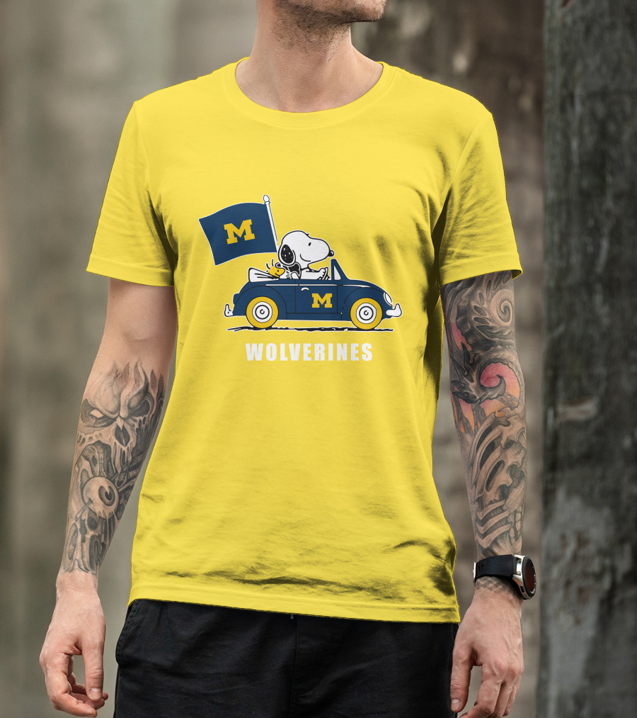 Michigan Wolverines Snoopy Driving With Flag T-Shirt