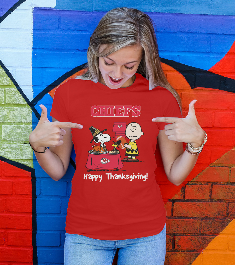 Chiefs Snoopy Charlie Brown Thanksgiving Kansas City Football T-Shirt