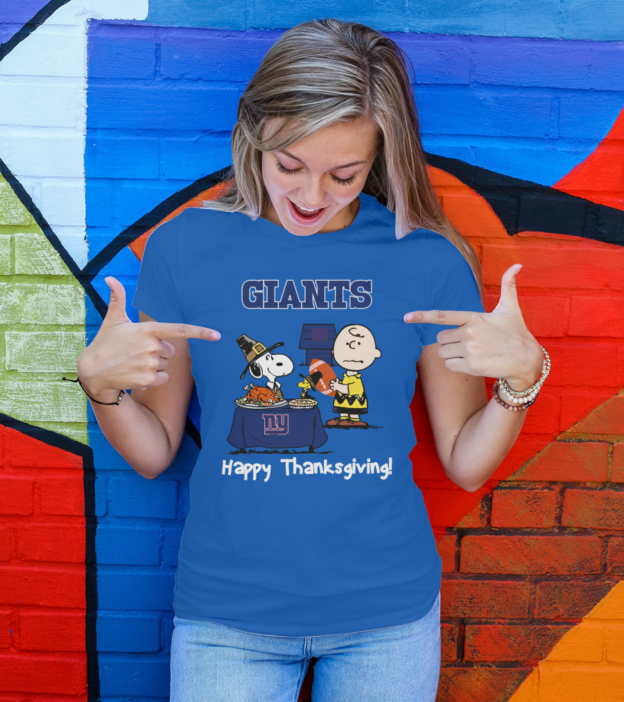 GIANTS Snoopy Happy Thanksgiving Football Charlie Brown T-Shirt