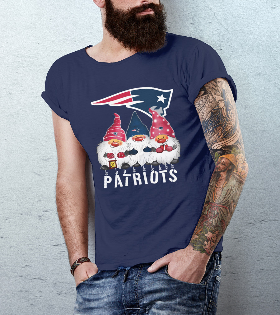 New England Patriots Merry Christmas Happy Holidays Gnomes NFL T-Shirt
