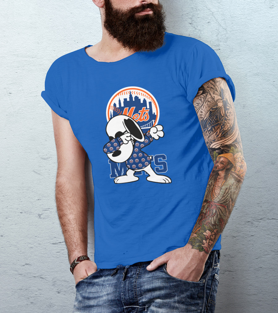 New York Mets Snoopy Dabbing Mets Logo Skyline T-Shirt