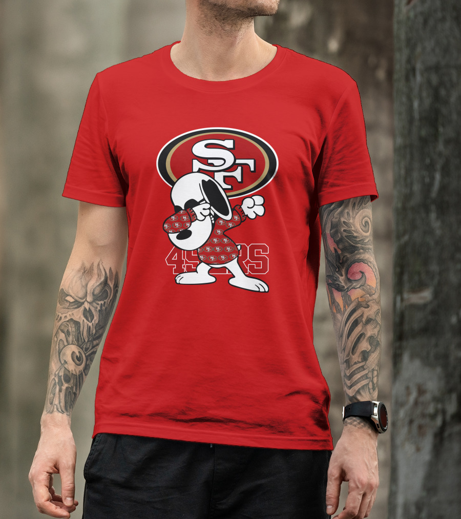 San Francisco 49ers Snoopy Dabbing SF T-Shirt
