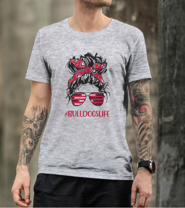 BULLDOGSLIFE Georgia Bulldogs Messy Bun Headband Glasses Girl T-Shirt