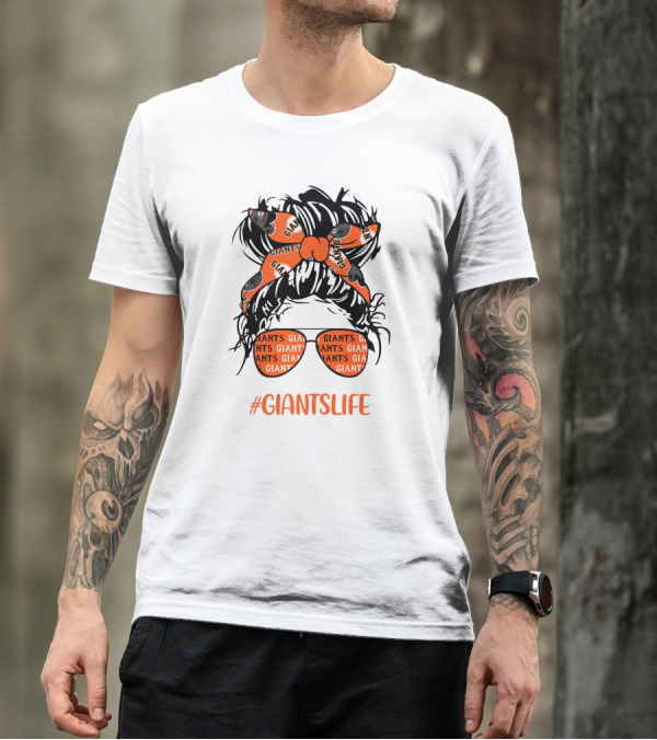 GIANTSLIFE Messy Bun Girl With Giants Headband And Glasses T-Shirt