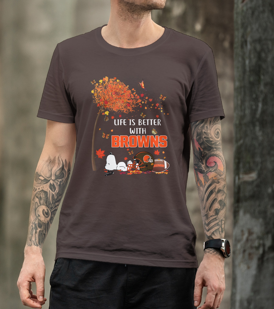 Life Is Better With My Cleveland Browns Football Autumn Scene And Peanuts Character T-Shirt