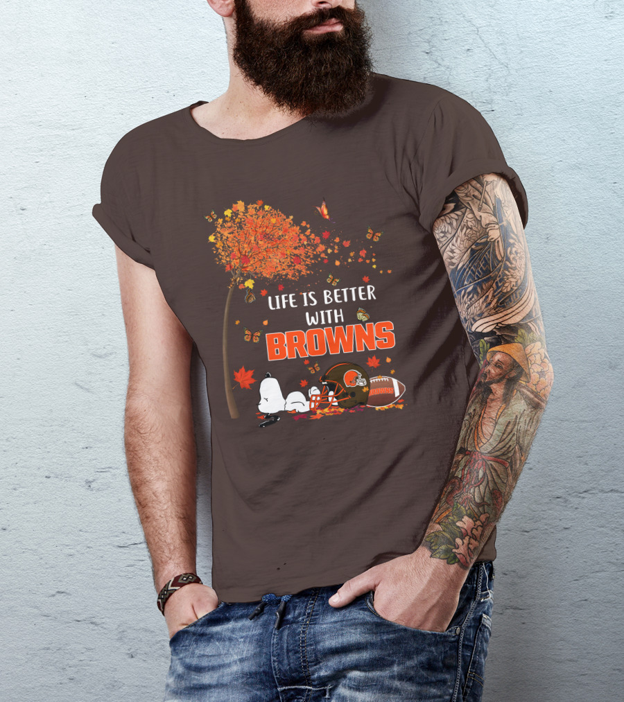 Life Is Better With My Cleveland Browns Football Autumn Scene And Peanuts Character T-Shirt