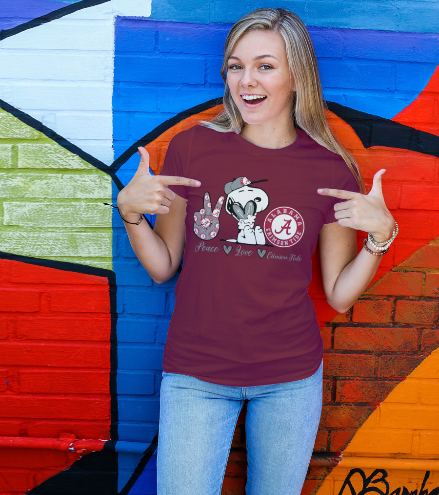 Peace Love Alabama Crimson Tide Snoopy Football Fan Gear T-Shirt