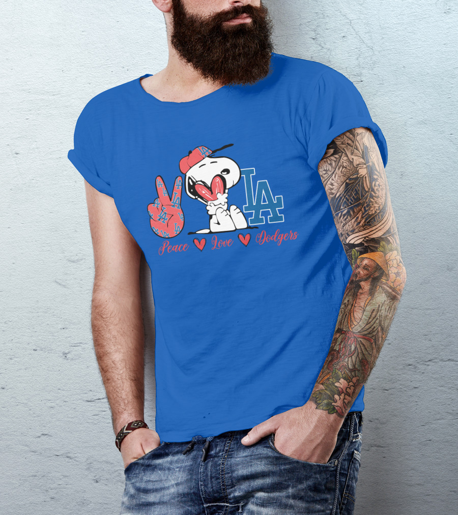 Peace Love Los Angeles Dodgers Snoopy La T-Shirt