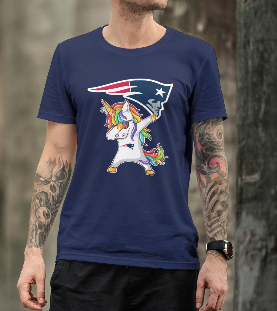 New England Patriots Unicorn Dabbing Rainbow Mane NFL T-Shirt