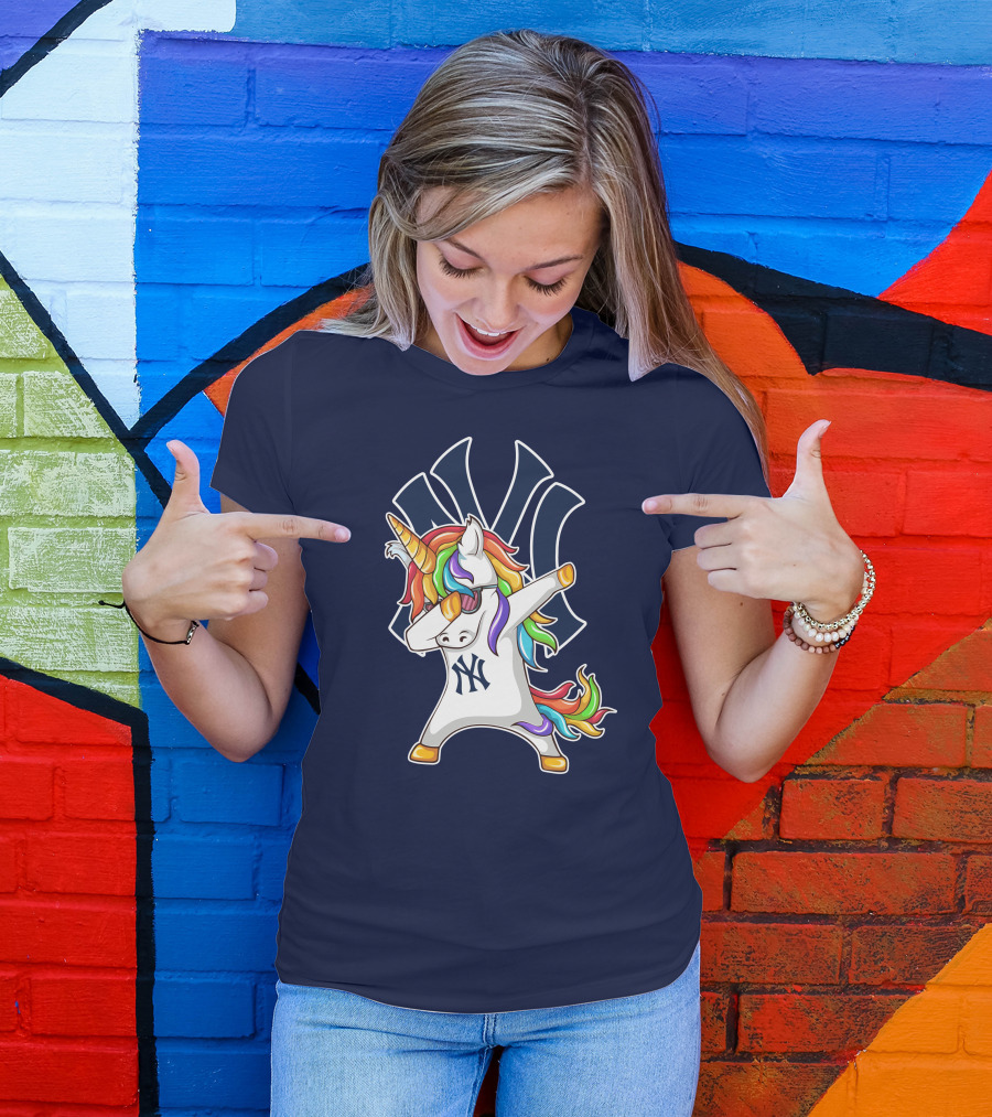 New York Yankees Unicorn Dabbing Rainbow T-Shirt
