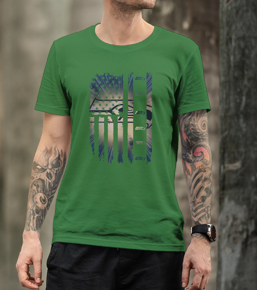 Seattle Seahawks American Flag Distressed Vintage T-Shirt