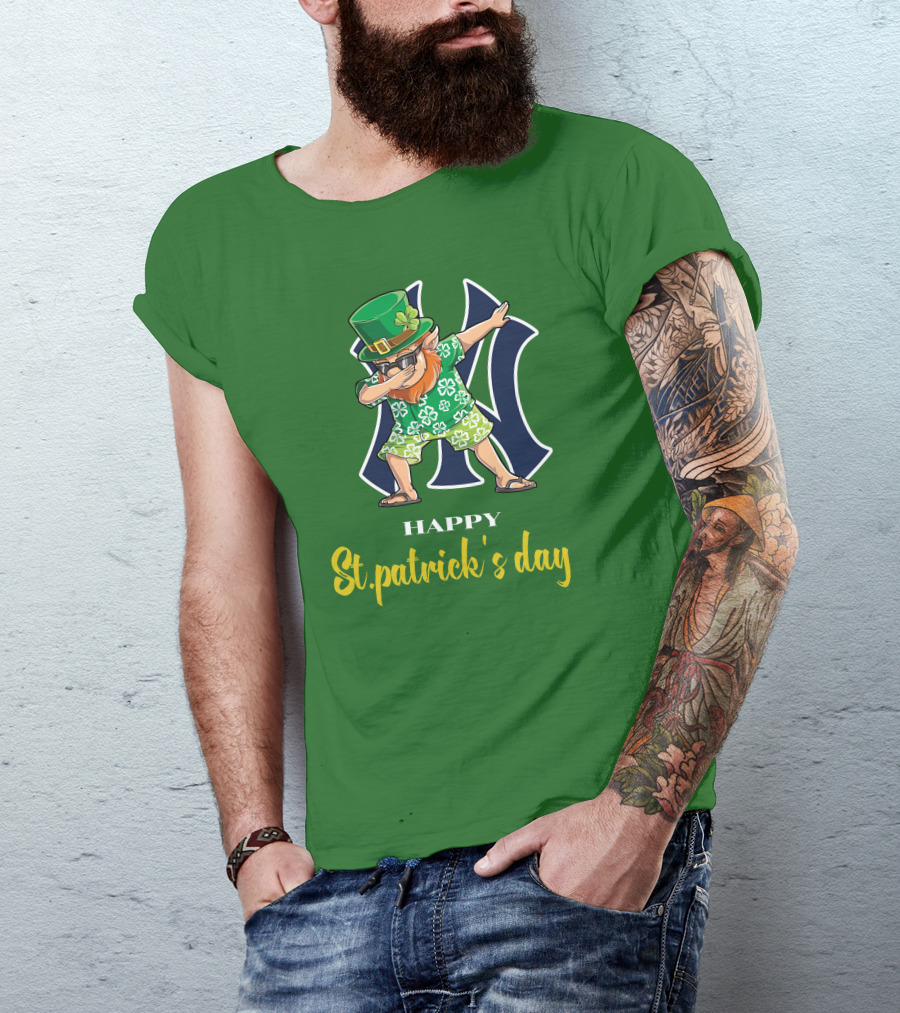 Happy St. Patrick's Day New York Yankees Dabbing Leprechaun T-Shirt