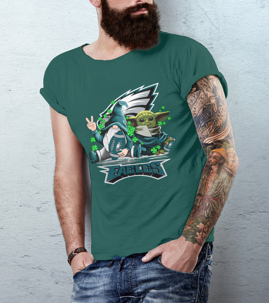 Philadelphia Eagles Leprechauns Gnomes Baby Yoda Hug Football T-Shirt