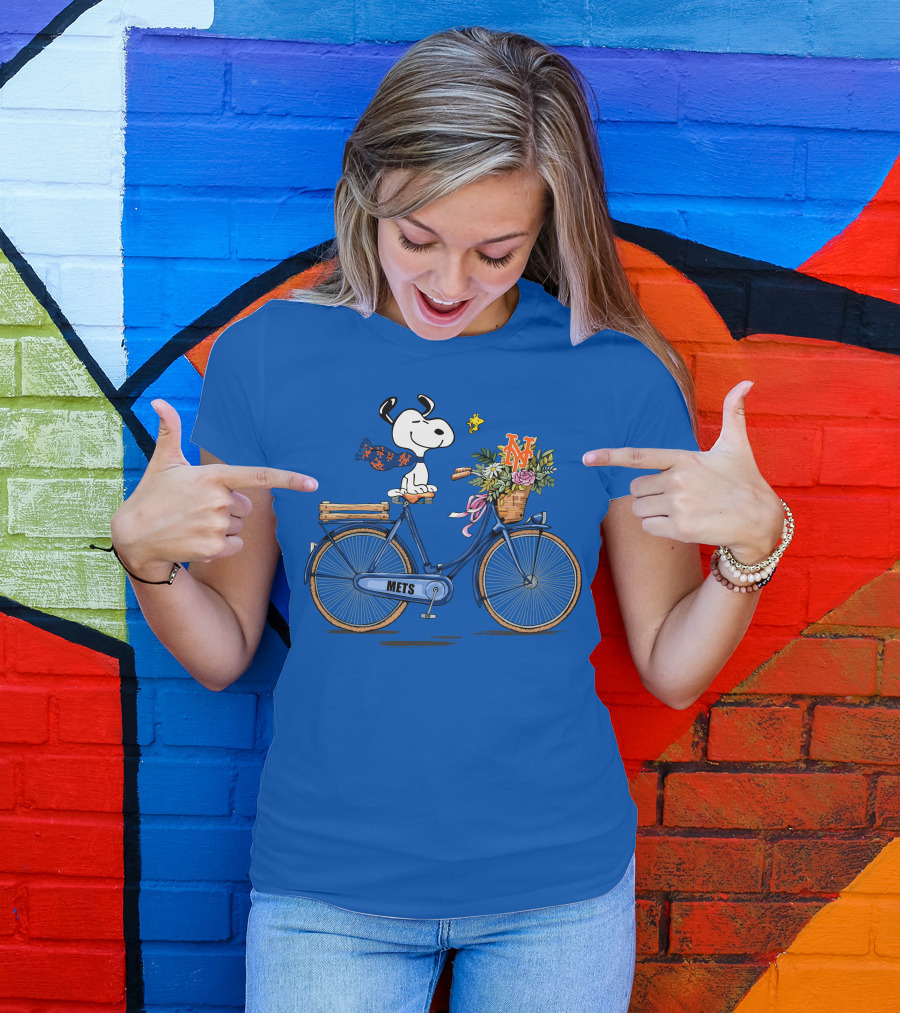New York Mets Snoopy Bicycle Adventure With Baseball And Woodstock T-Shirt