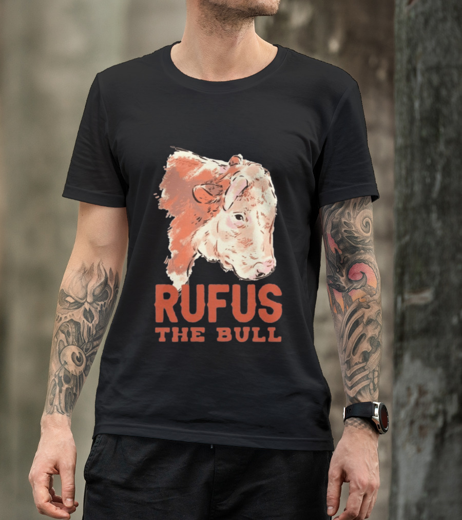 Rufus The Bull Cow Retro Style Rustic T-Shirt