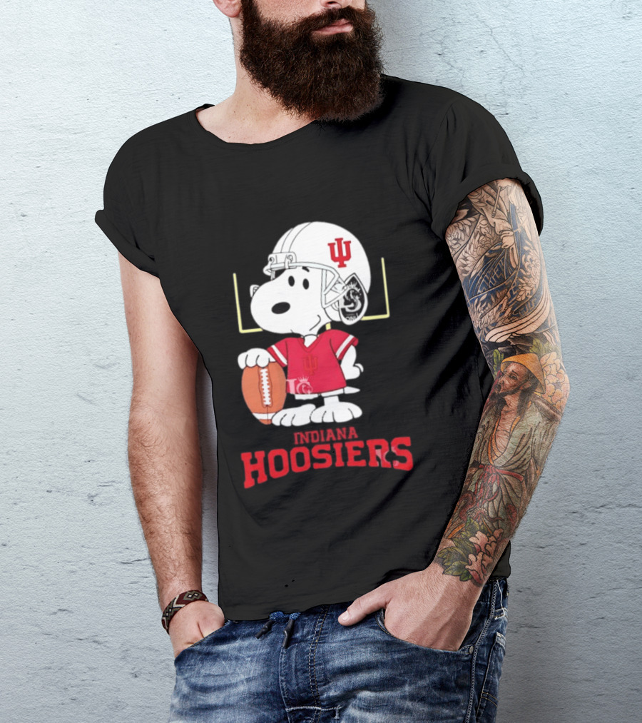 Snoopy Indiana Hoosiers Football Helmet Jersey Football Field T-Shirt