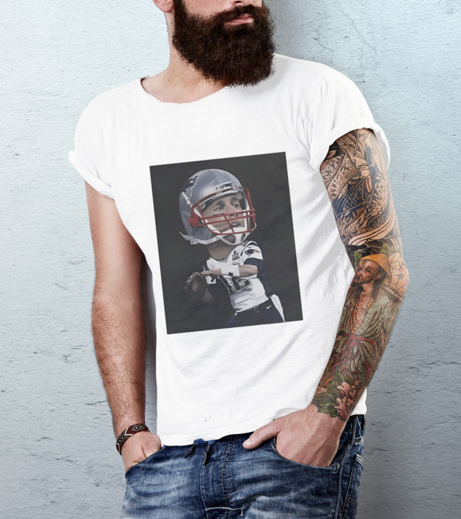 Tom Brady New England Patriots Caricature Super Bowl MVP Quarterback 12 Football Helmet T-Shirt