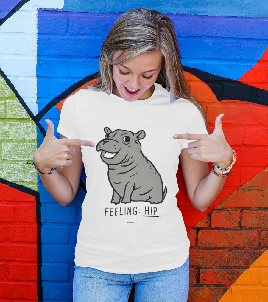 Feeling Hip Teamfiona Hippo Cute Cartoon T-Shirt