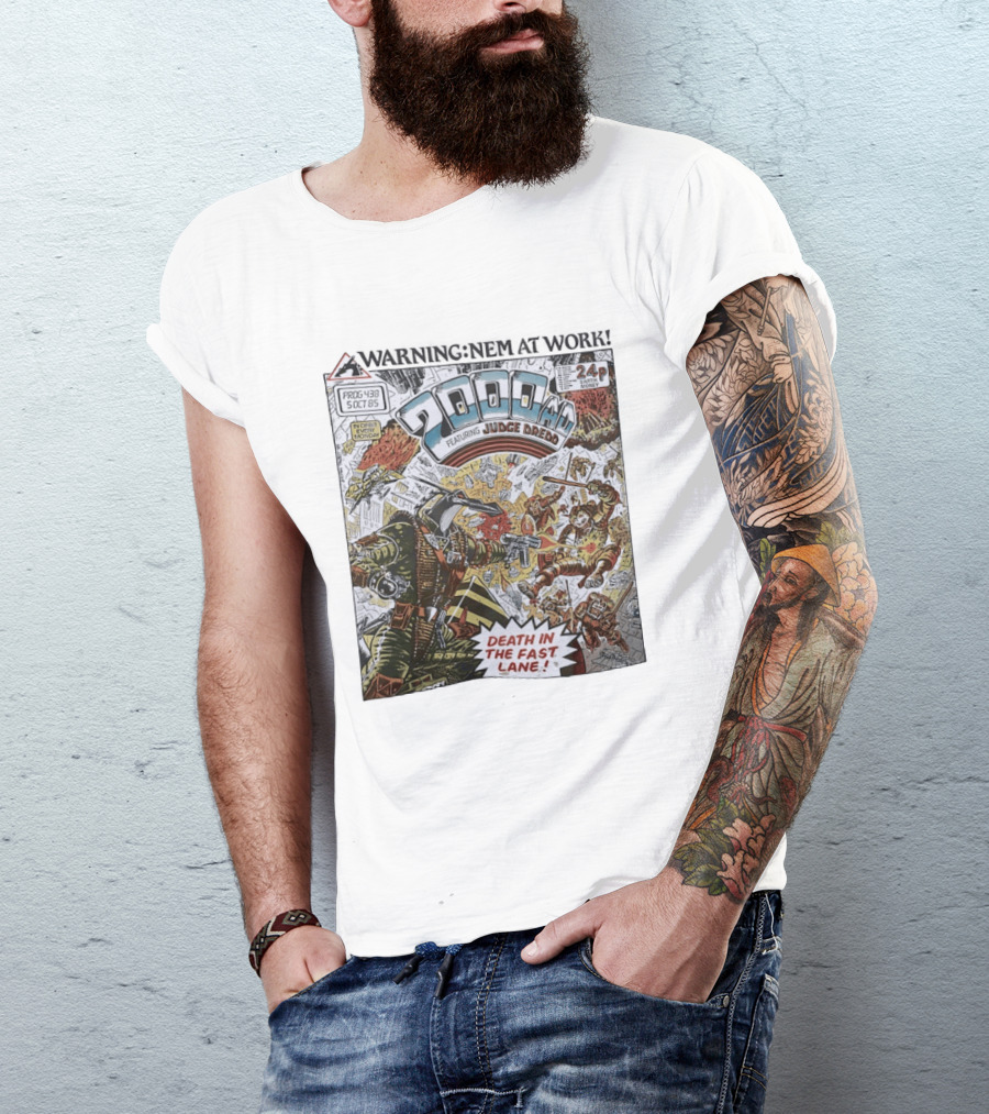 2000 AD Featuring Judge Dredd Death In The Fast Lane Warning Nem At Work Prog 438 Oct 85 T-Shirt
