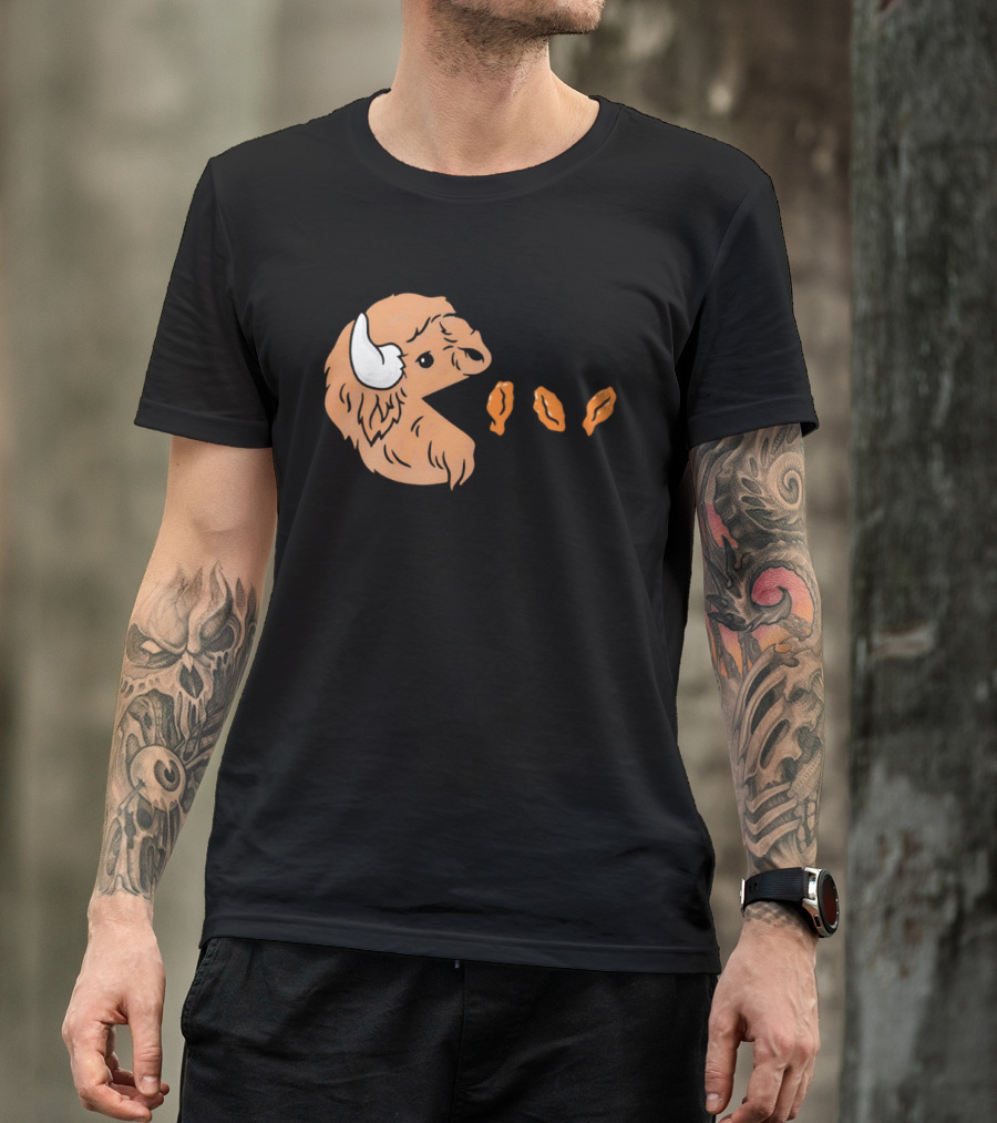 Buffalo Bills Bison Pac Man Chicken Wings Retro 80s Gaming T-Shirt