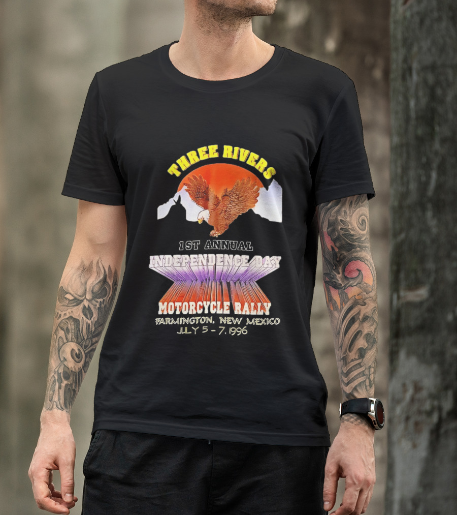 Three Rivers Independence Day Motorcycle Rally Bald Eagle Sunset T-Shirt