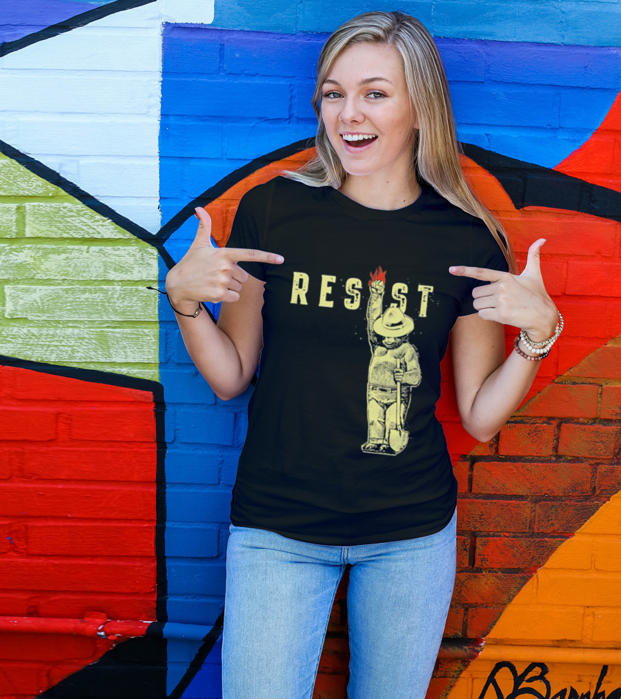 Protect Our National Parks Bear Resist Fist Fire Shovel T-Shirt